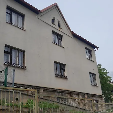 Petrin Hill شقة